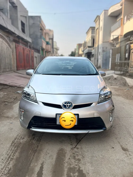 Toyota Prius 2012 for Sale in Sargodha Image-1