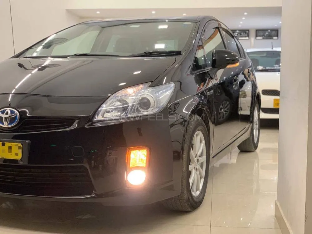 Toyota Prius 2009 for Sale in Karachi Image-1