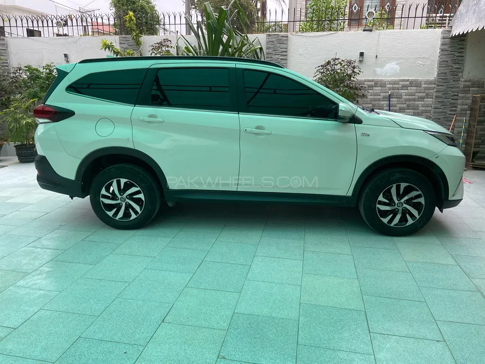 Toyota Rush 2022 for Sale in Karachi Image-1
