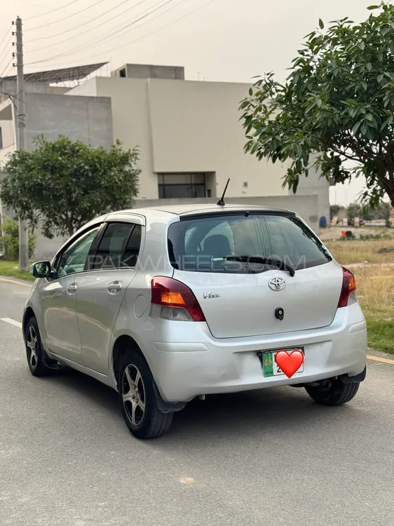 Toyota Vitz 2010 for Sale in Faisalabad Image-1