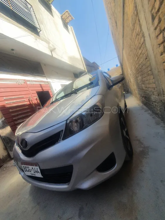 Toyota Vitz 2011 for Sale in Quetta Image-1