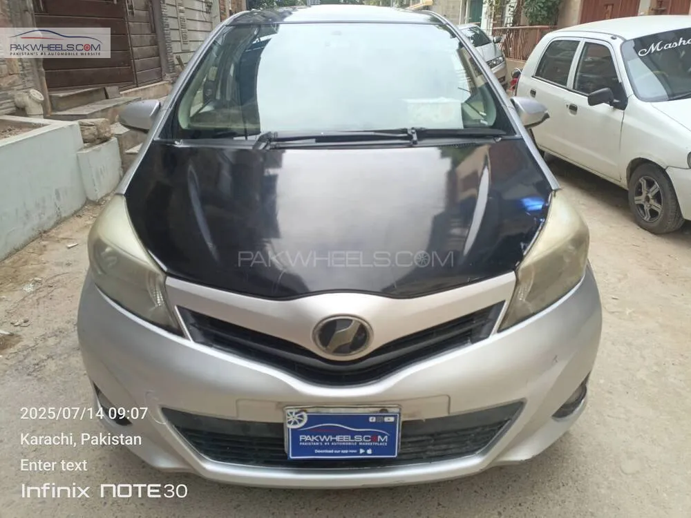 Toyota Vitz 2014 for Sale in Karachi Image-1