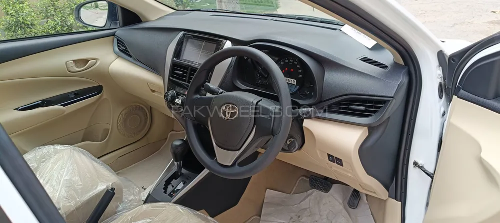 Toyota Yaris Sedan 2025 for Sale in Multan Image-1
