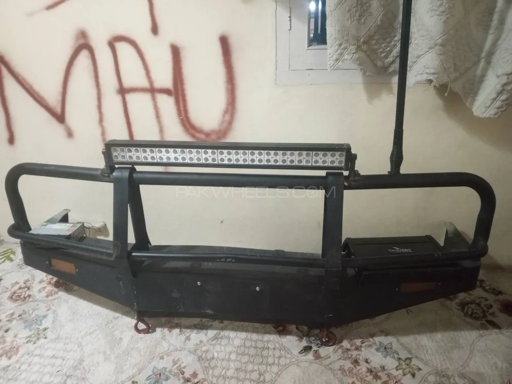 80 series bull baar Image-1