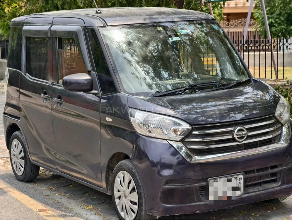 Daihatsu Move 2016 for Sale in Lahore Image-1