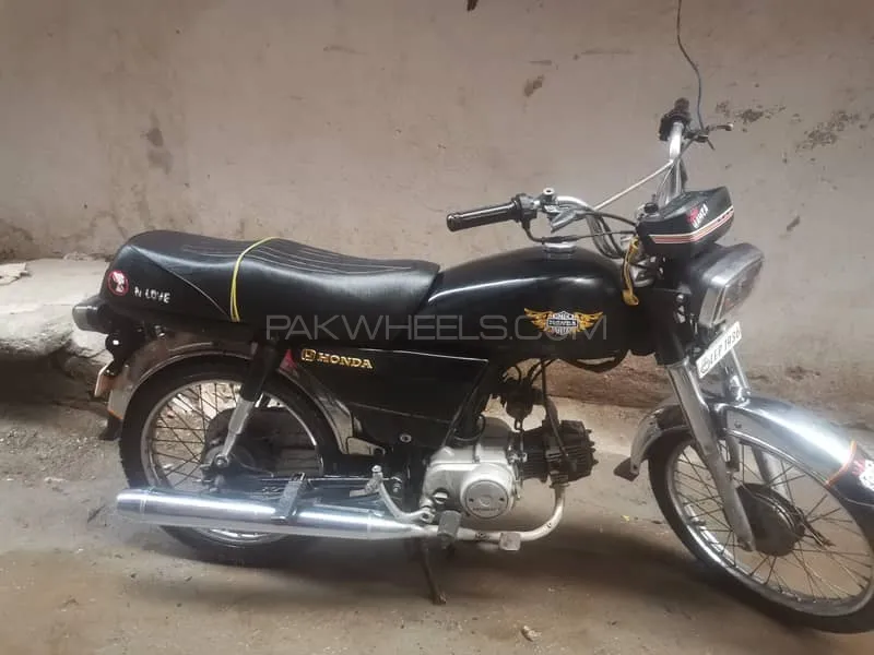 Honda CD 70 2015 for Sale Image-1