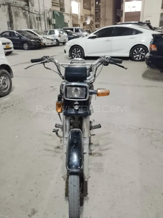 Honda CD 70 2018 for Sale Image-1