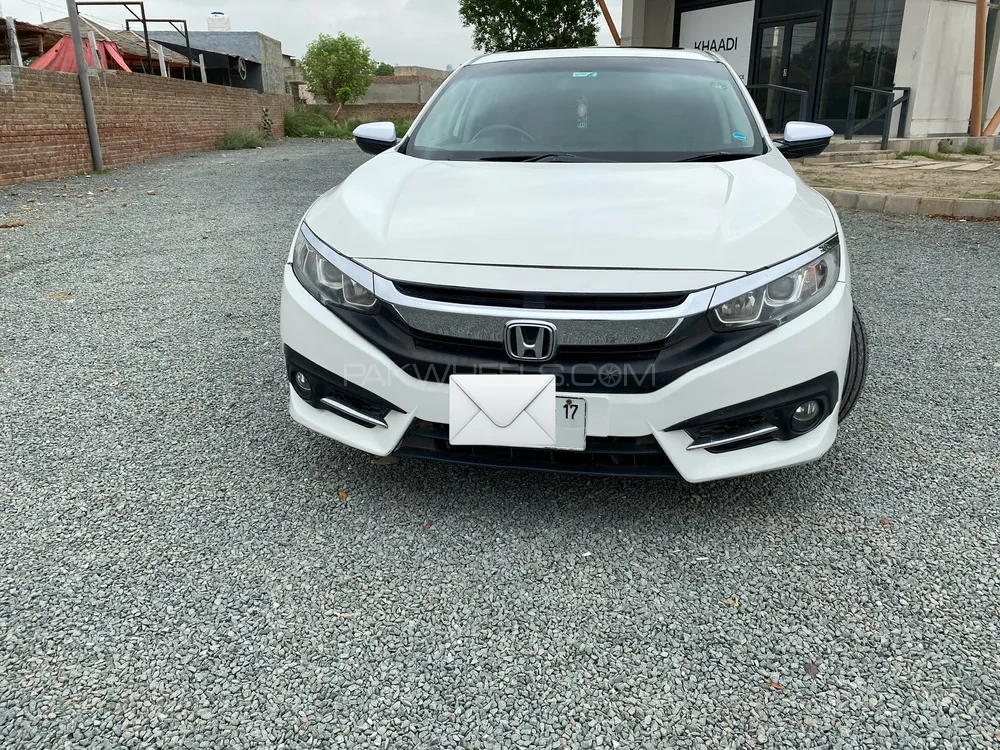 Honda Civic 2017 for Sale in Khanewal Image-1
