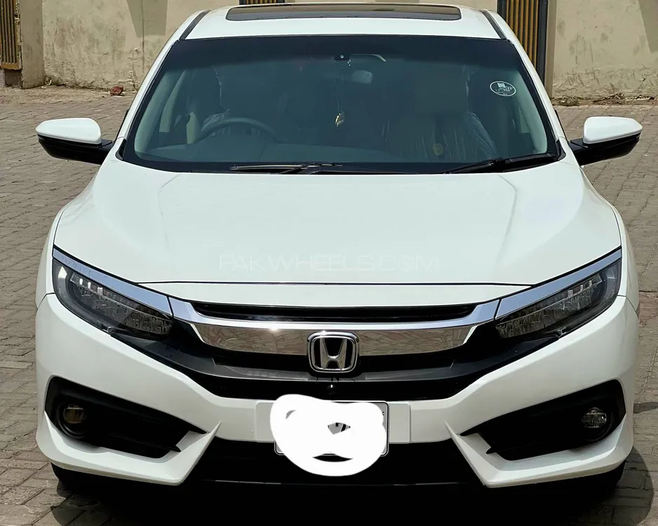Honda Civic 2018 for Sale in Lahore Image-1