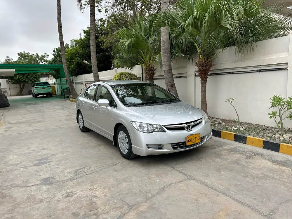 Honda Civic 2010 for Sale in Karachi Image-1