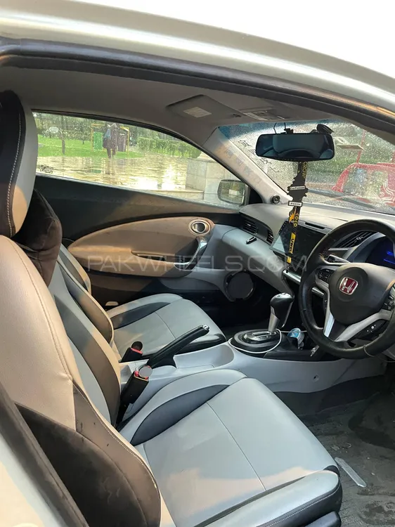 Honda CR-Z 2010 for Sale in Lahore Image-1