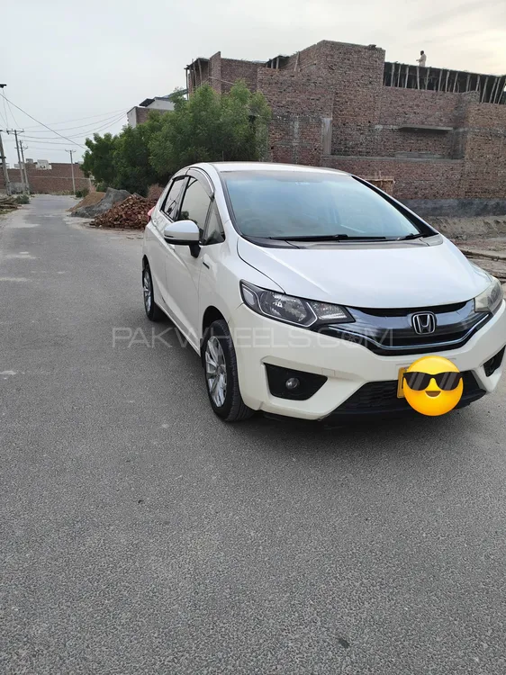 Honda Fit 2014 for Sale in Karachi Image-1