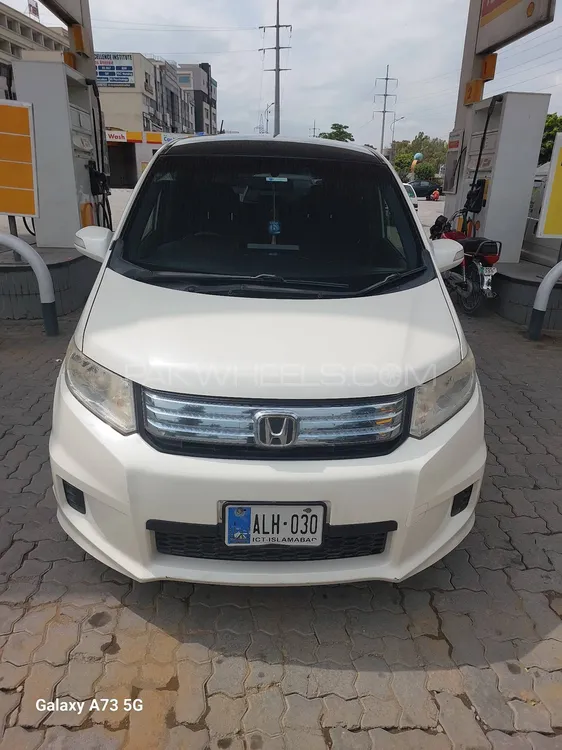 Honda Freed 2012 for Sale in Islamabad Image-1