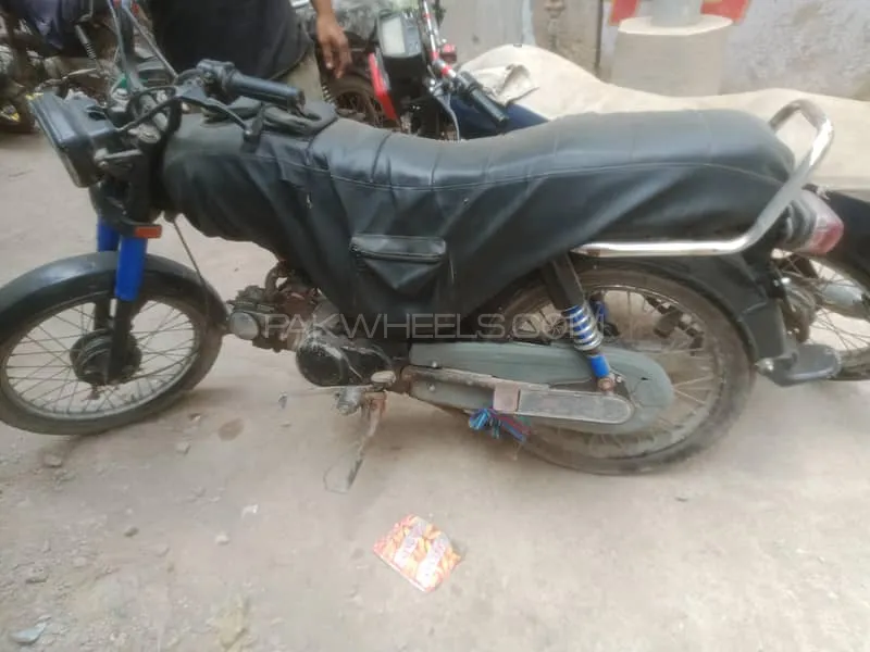 Pak Hero RF 70 2013 for Sale Image-1