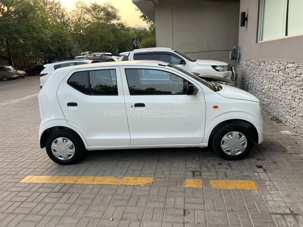 Suzuki Alto 2024 for Sale in Islamabad Image-1