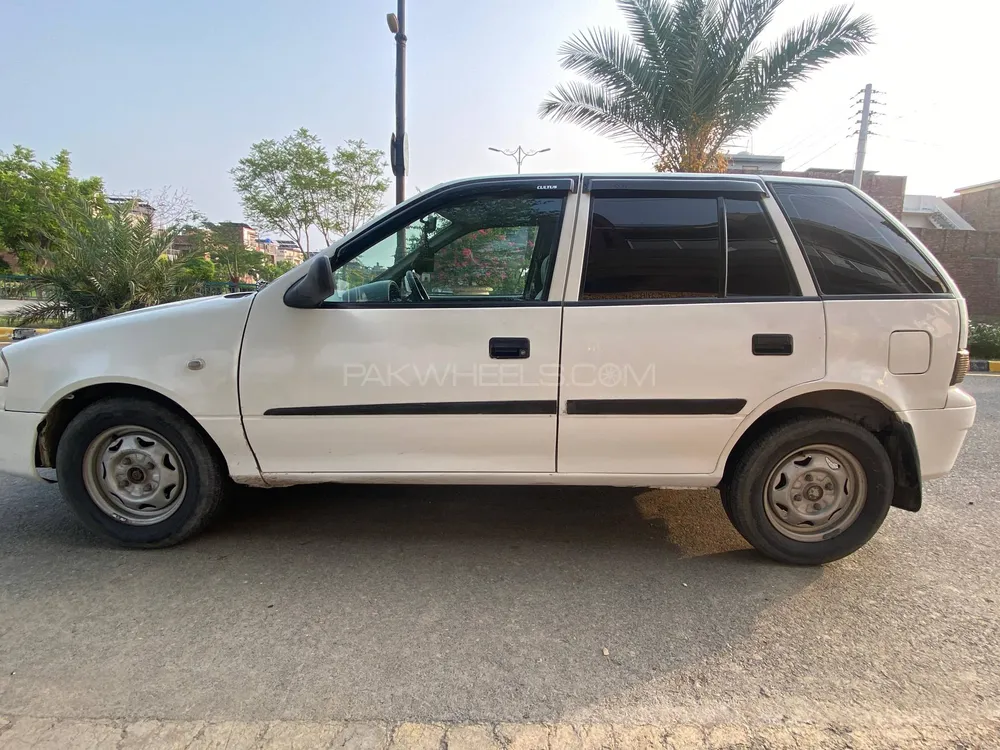 Suzuki Cultus 2011 for Sale in Faisalabad Image-1