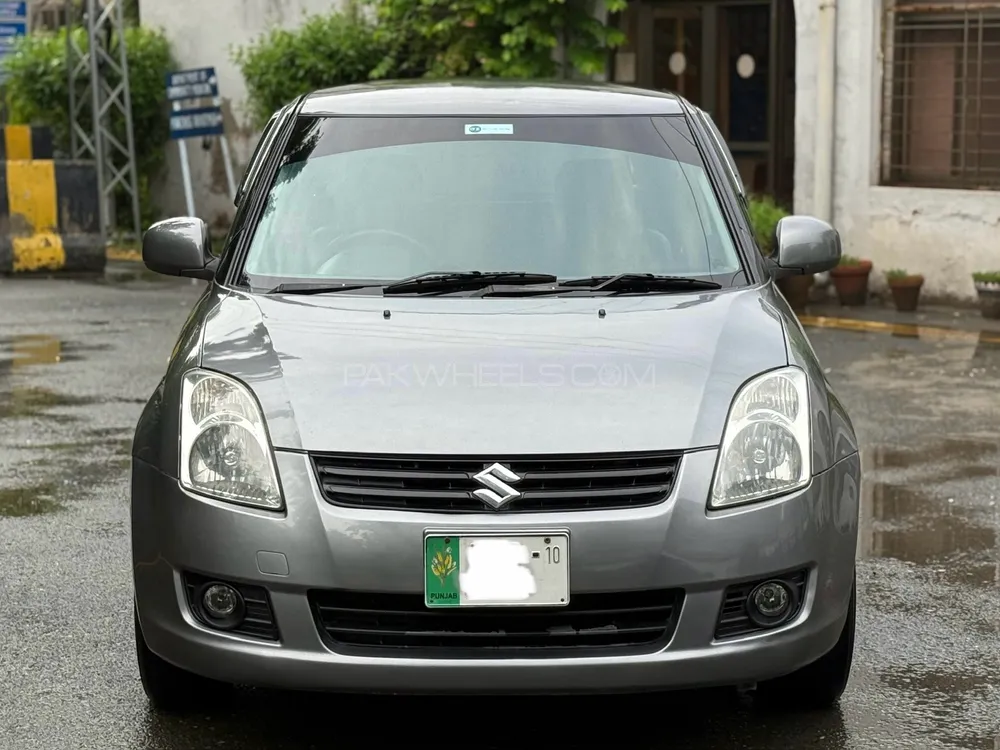 Suzuki Swift 2010 for Sale in Lahore Image-1