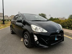 Toyota Aqua 2015 for Sale