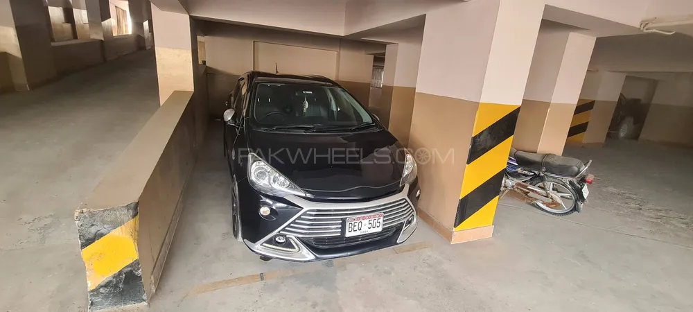 Toyota Aqua 2012 for Sale in Karachi Image-1
