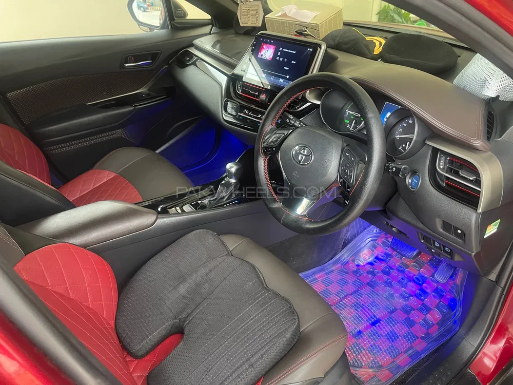 Toyota C-HR 2018 for Sale in Karachi Image-1