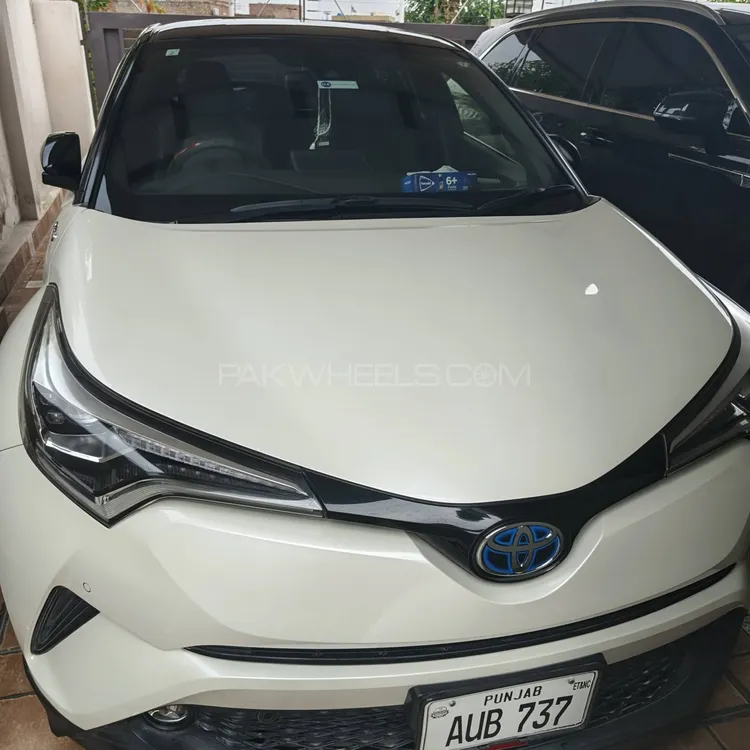 Toyota C-HR 2019 for Sale in Lahore Image-1