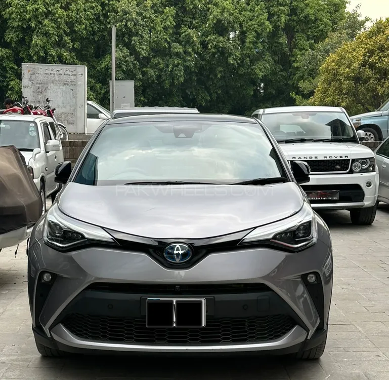 Toyota C-HR 2020 for Sale in Islamabad Image-1