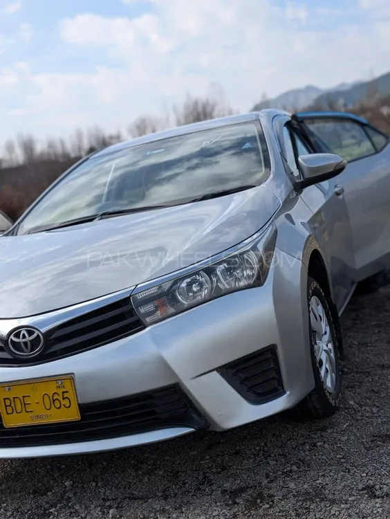 Toyota Corolla 2015 for Sale in Swatmingora Image-1