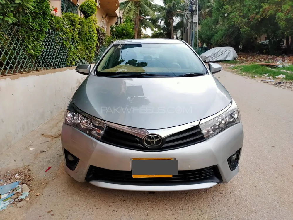 Toyota Corolla 2016 for Sale in Karachi Image-1
