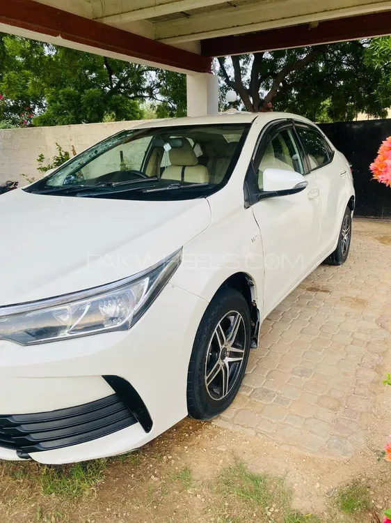 Toyota Corolla 2017 for Sale in Karachi Image-1