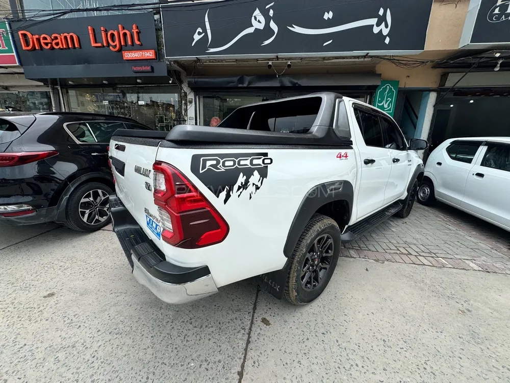 Toyota Hilux 2018 for Sale in Lahore Image-1