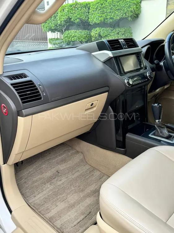 Toyota Prado 2015 for Sale in Faisalabad Toyota Prado 2015 for Sale in Faisalabad Image-11
