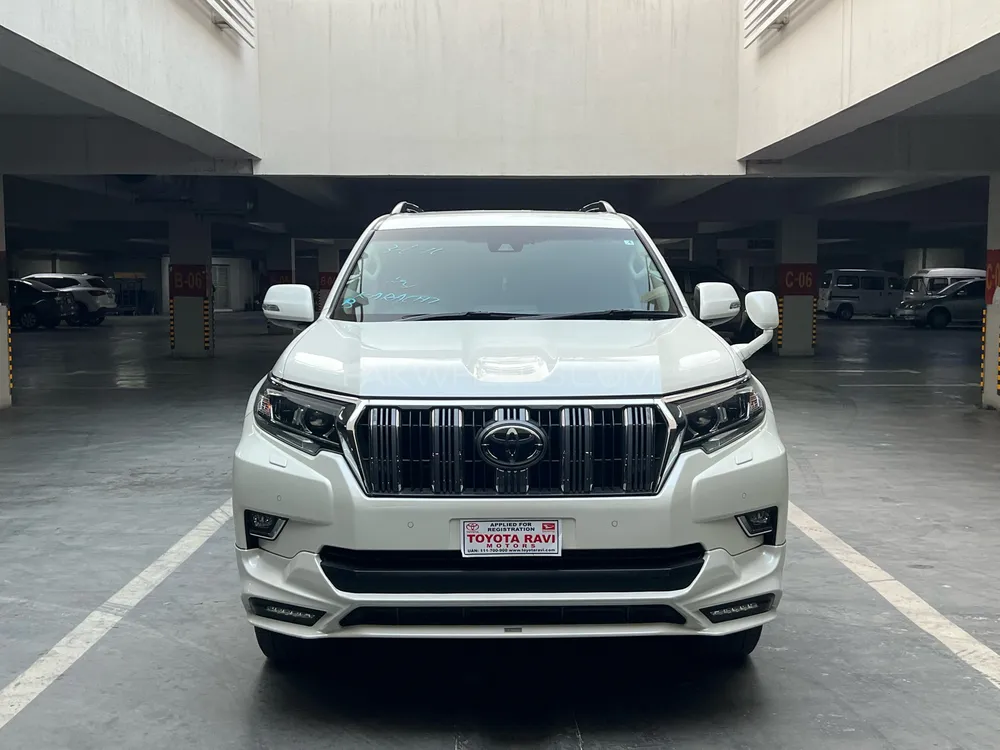 Toyota Prado 2019 for Sale in Lahore Image-1