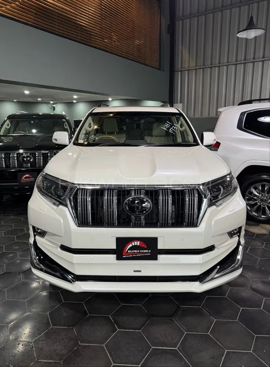 Toyota Prado 2021 for Sale in Lahore Image-1