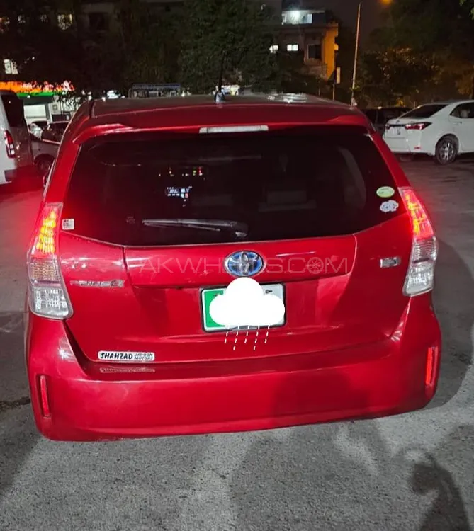 Toyota Prius 2013 for Sale in Islamabad Image-1