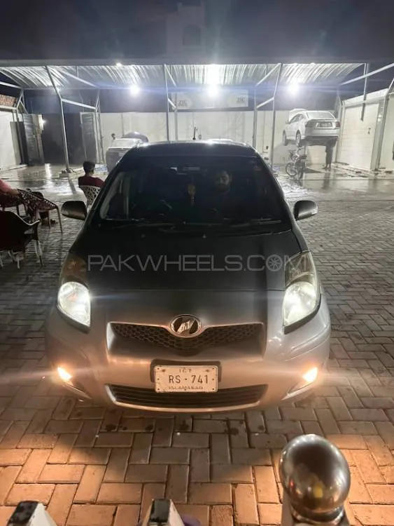 Toyota Vitz 2008 for Sale in Gujranwala Image-1