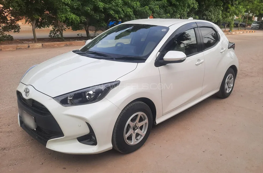Toyota Yaris Hatchback 2021 for Sale in Karachi Image-1