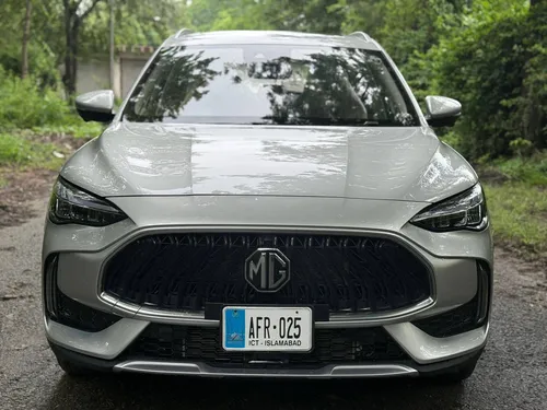 MG HS PHEV 2025
