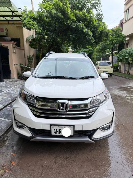 Honda BR-V 2022 for Sale in Lahore Image-1