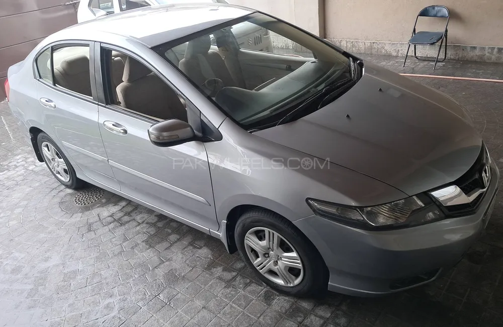 Honda City 2018 for Sale in Faisalabad Image-1