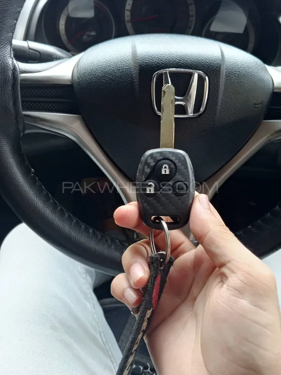 Honda City 2011 for Sale in Lahore Image-1