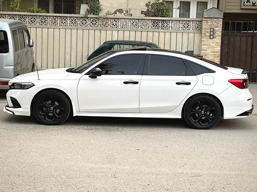 Honda Civic 2023 for Sale in Karachi Image-1