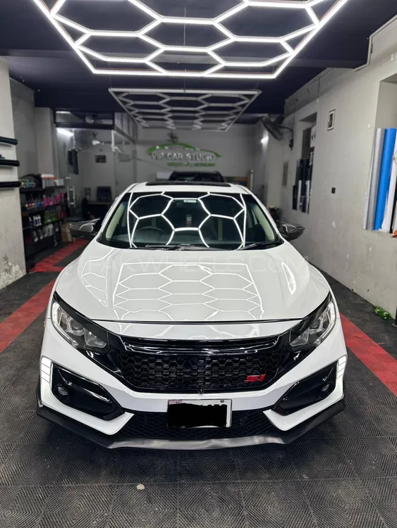 Honda Civic 2017 for Sale in Sialkot Image-1