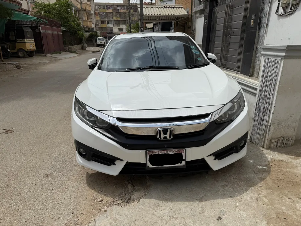 Honda Civic 2017 for Sale in Karachi Image-1