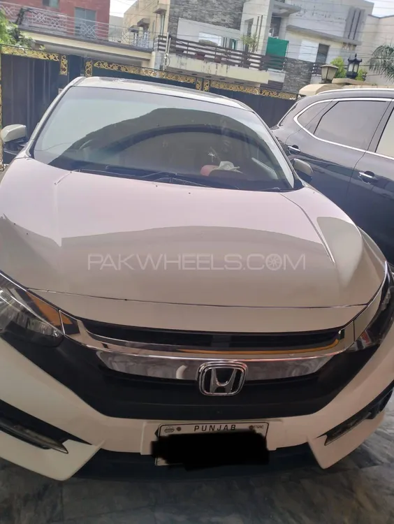 Honda Civic 2019 for Sale in Lahore Image-1