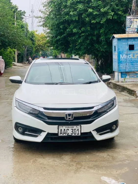 Honda Civic 2020 for Sale in Lahore Image-1