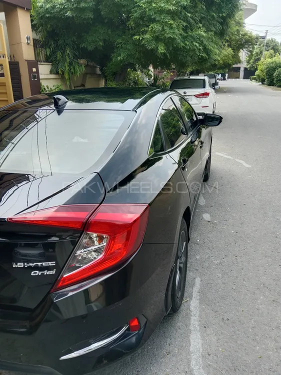 Honda Civic 2020 for Sale in Lahore Image-1