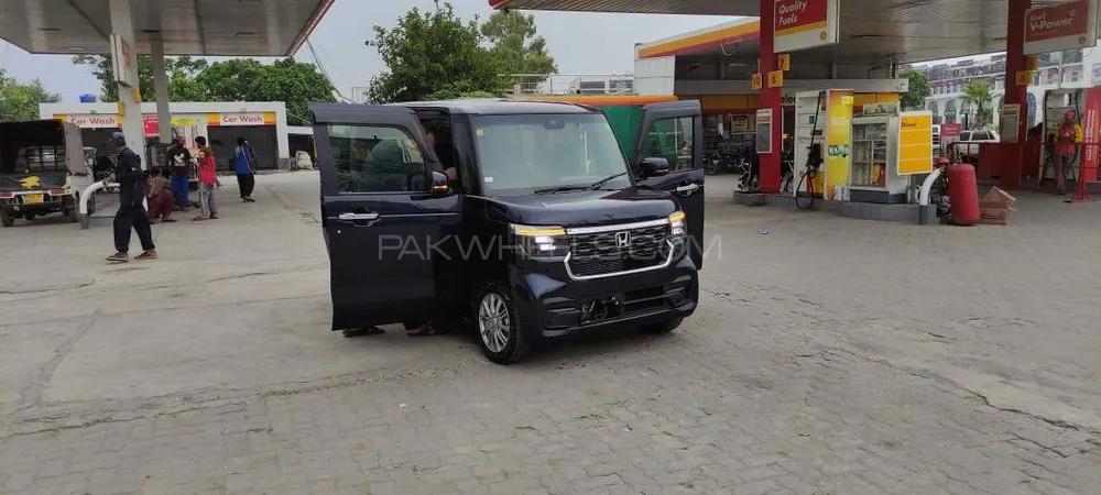 Honda N Box 2023 for Sale in Sialkot Image-1
