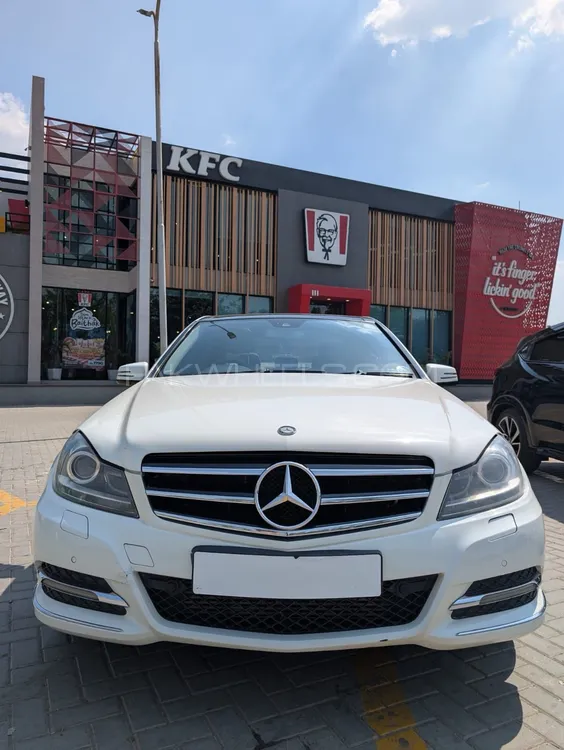 Mercedes Benz C Class 2012 for Sale in Lahore Image-1