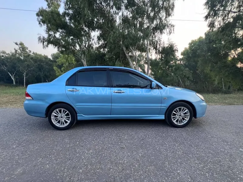 Mitsubishi Lancer 2005 for Sale in Islamabad Image-1