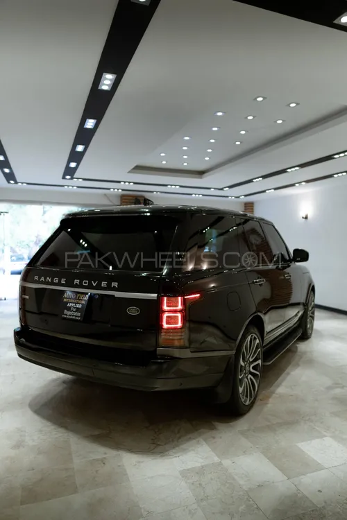 Range Rover Vogue 2017 for Sale in Islamabad Range Rover Vogue 2017 for Sale in Islamabad Image-7